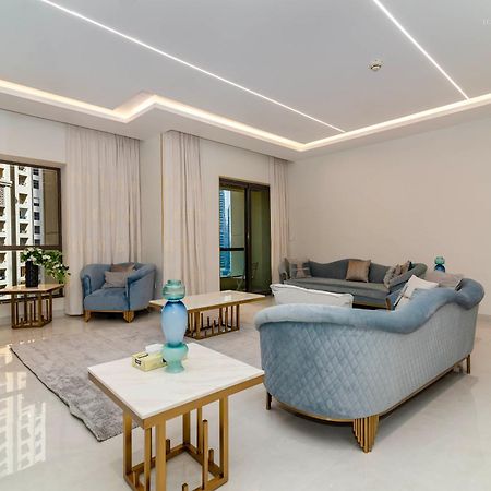 Usmans 4Bdrm Jbr Sadaf Next To Ritz Carlton Walk Lägenhet Dubai Exteriör bild