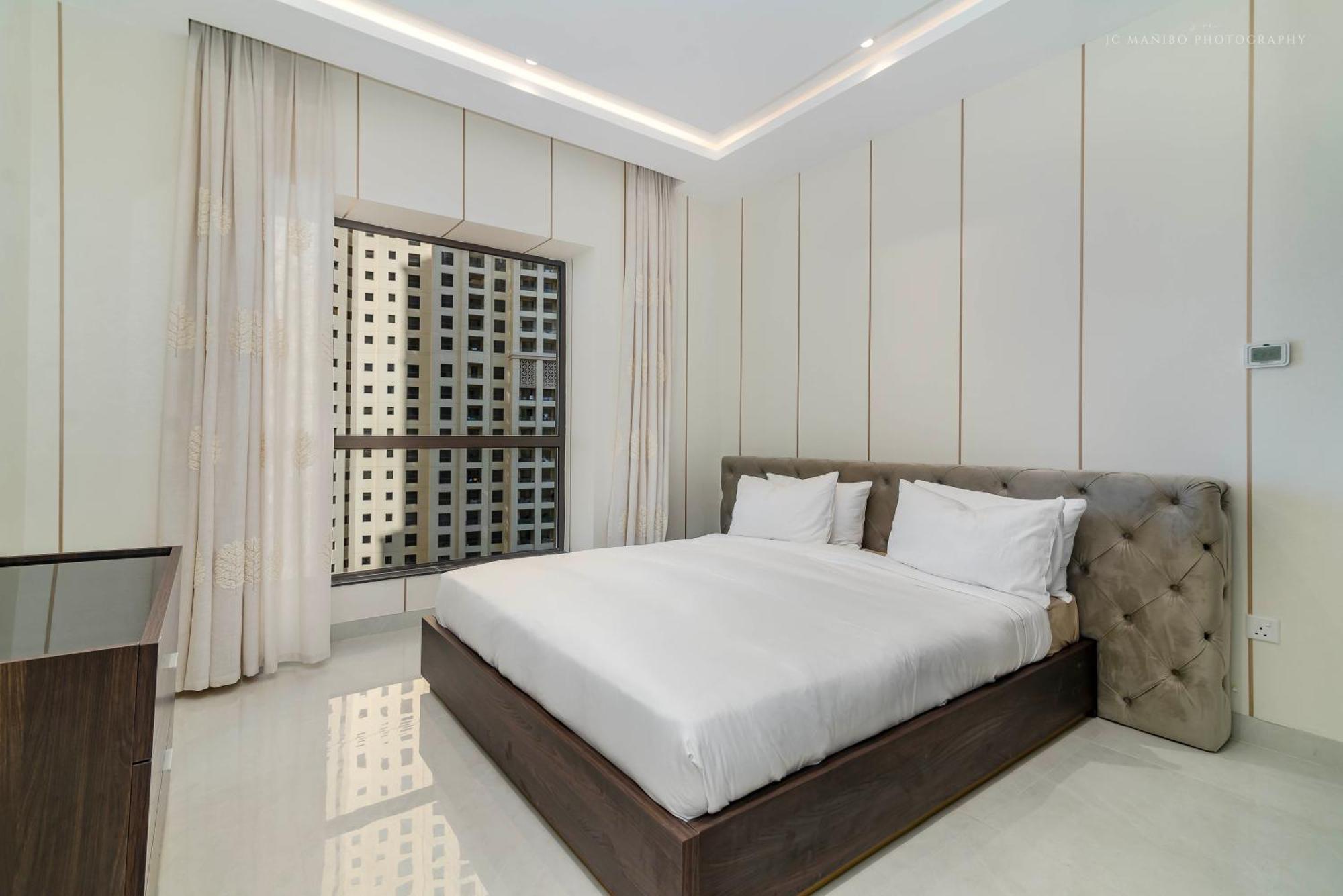 Usmans 4Bdrm Jbr Sadaf Next To Ritz Carlton Walk Lägenhet Dubai Exteriör bild