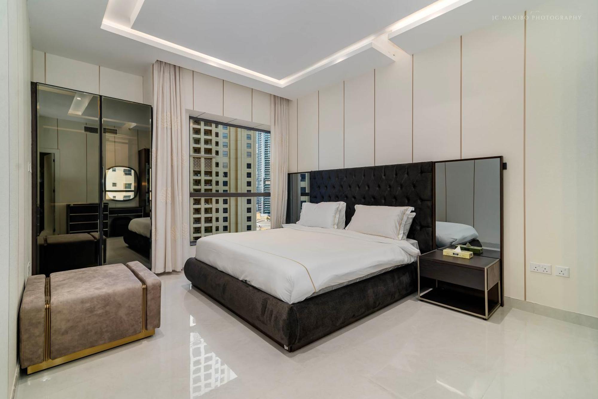 Usmans 4Bdrm Jbr Sadaf Next To Ritz Carlton Walk Lägenhet Dubai Exteriör bild