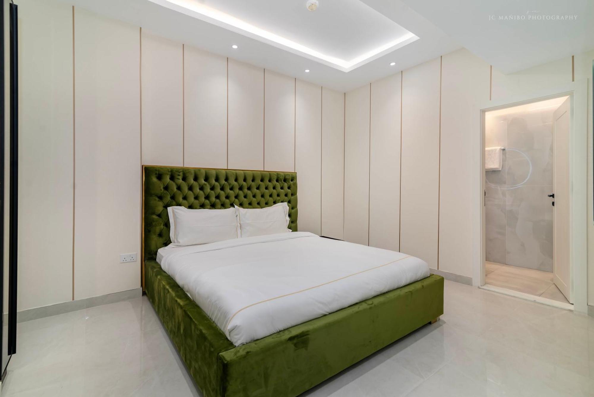 Usmans 4Bdrm Jbr Sadaf Next To Ritz Carlton Walk Lägenhet Dubai Exteriör bild
