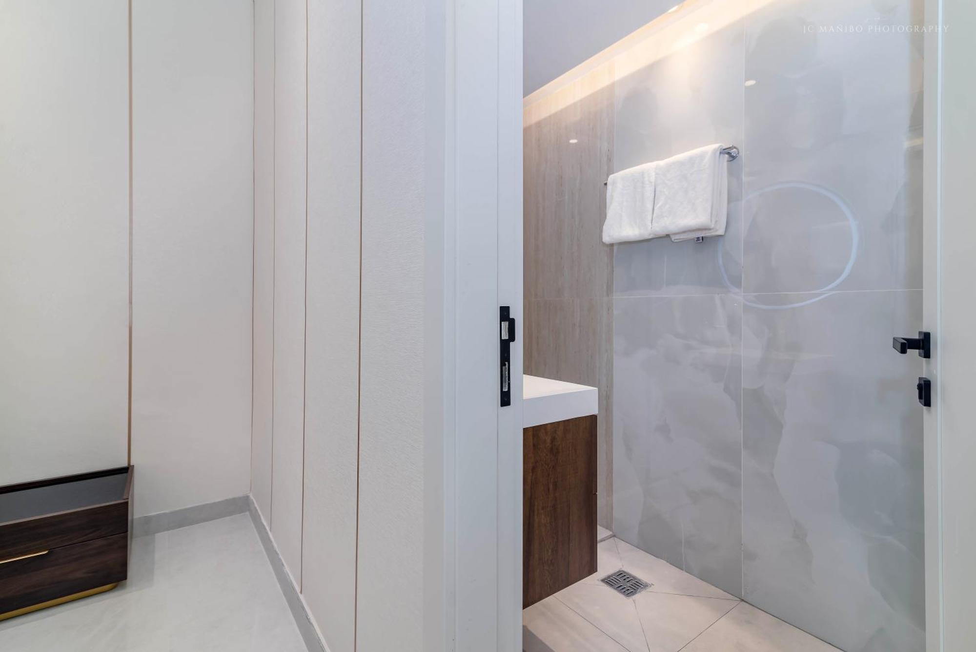 Usmans 4Bdrm Jbr Sadaf Next To Ritz Carlton Walk Lägenhet Dubai Exteriör bild